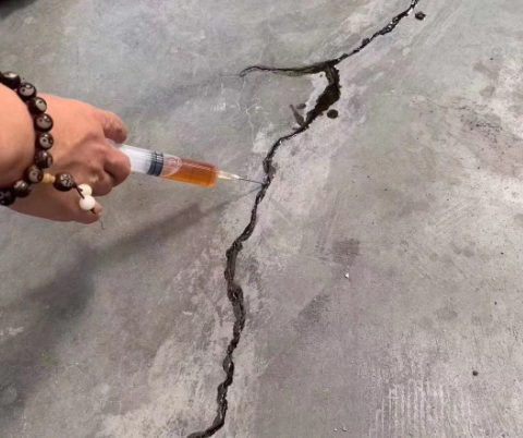 天心混凝土裂缝修补技术详解​